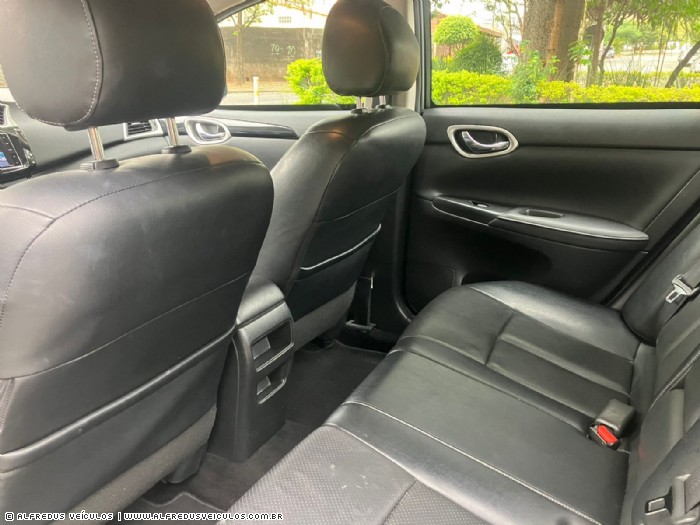 Nissan SENTRA SV 2.0 2018/2019